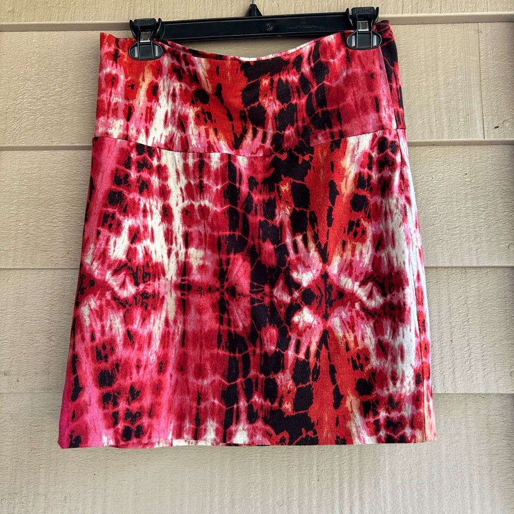 Chime skirt red tie dye Sz L